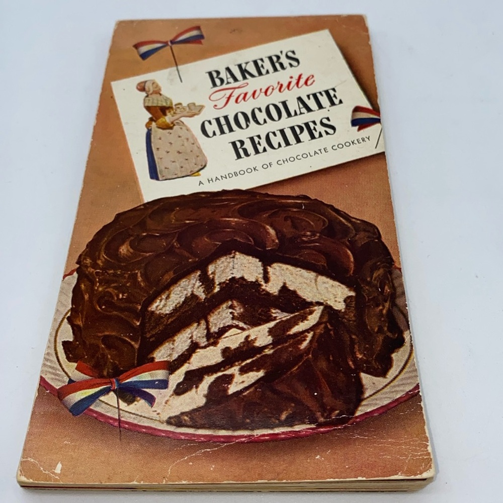 Baker's Favorite Chocolate Recipes Cakes Cookies Brownies Pie Cookbook 1958